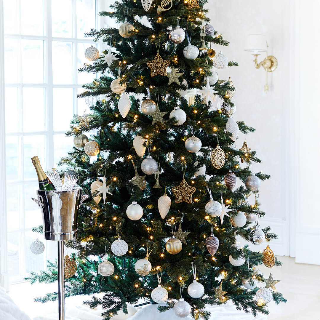 Newport Christmas Tree 185cm